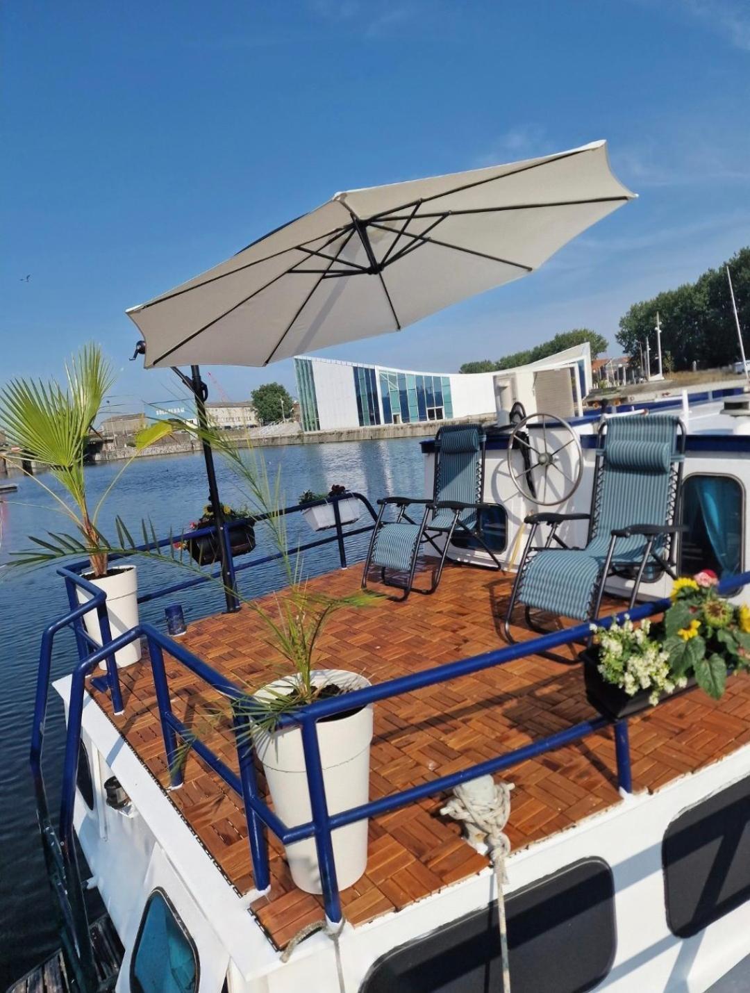 Hotel Calaidonia Boat House Calais Exterior foto
